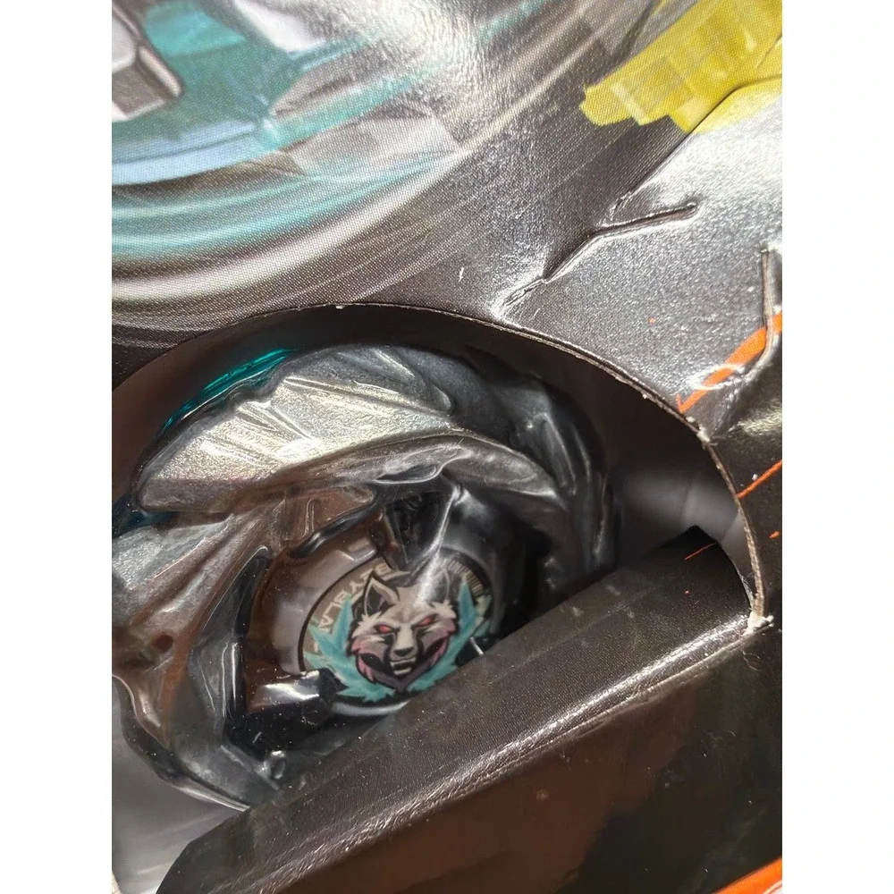 Beyblade X UX Sterling Wolf 3-80FB Takara Tomy Hasbro New Damaged Package